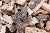 Obchodník prodávající dřevo musí být schopen označit dodavatele